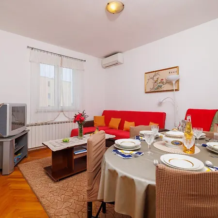 Jasmina Apartamento Crikvenica